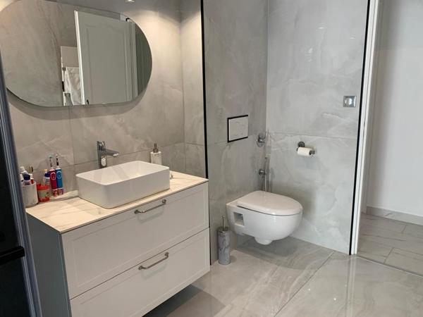 Maison à vendre |  Saint-Jean-d'Illac |  6 pièces | 200 m²