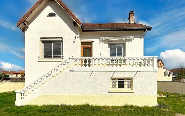 Maison à vendre    5 pièces •  Veauche