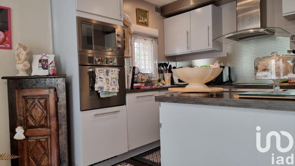 Maison à vendre 5 pièces 130 m² Nîmes-Saint-Césaire