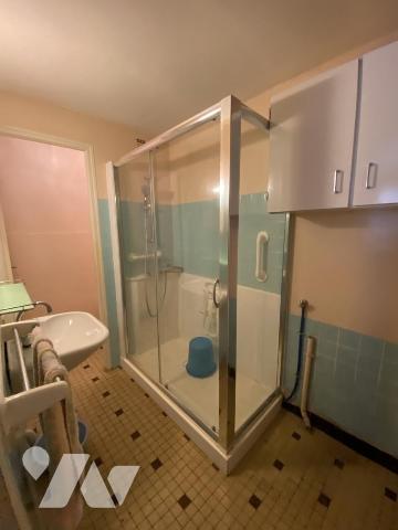 A VENDRE - MAISON A RENOVER - SAINT OUËN DES TOITS 