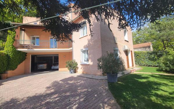 Maison à vendre    7 pièces • 166,10 m2 Laragne-Montéglin