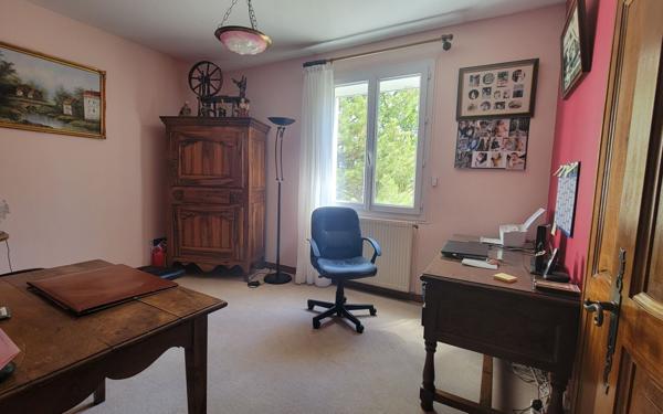 Maison à vendre    7 pièces • 166,10 m2 Laragne-Montéglin