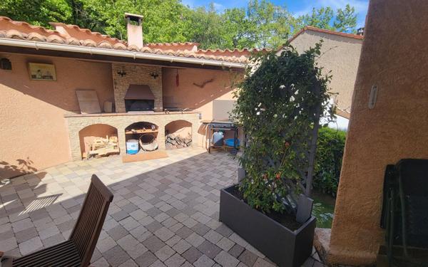 Maison à vendre    7 pièces • 166,10 m2 Laragne-Montéglin