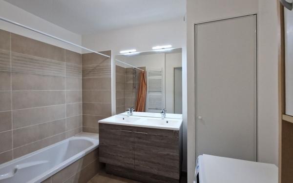 Appartement à louer    3 pièces •  Saint-Julien-en-Genevois