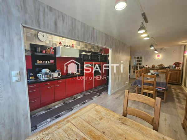 Grande maison de ville renovée de 5 chambres, au centre de Verdun