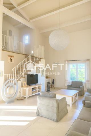 Superbe villa lumineuse