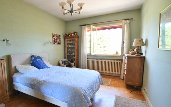 Maison à vendre    6 pièces •  Francheville