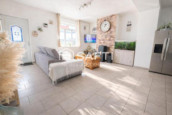 Maison semi-individuelle rénovée