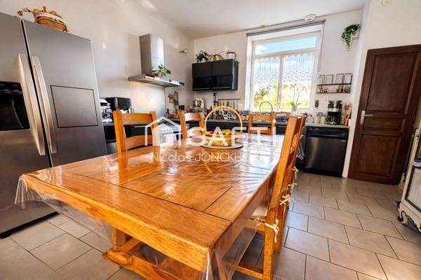Maison semi-individuelle rénovée