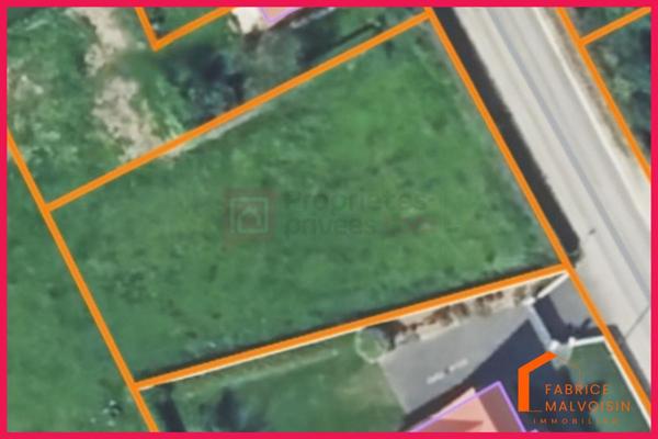 Terrain constructible 1131 m² - Secteur calme - Façade 29 m - Penin (62127)
