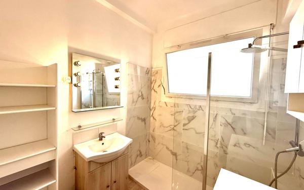 Appartement à louer    4 pièces • 84,59 m2 Nice