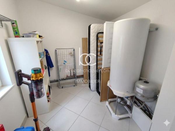 SURZUR Maison 2 pièces 49 m²