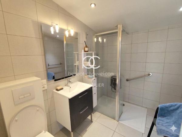 SURZUR Maison 2 pièces 49 m²