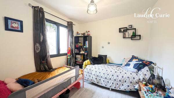 Maison T5 185m² avec garage et piscine