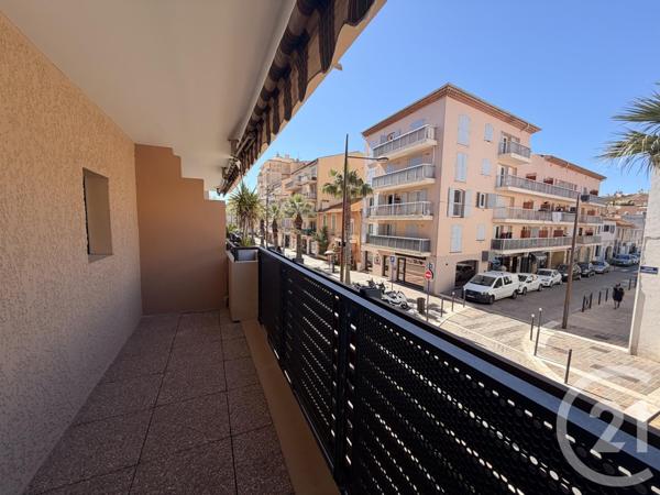 Appartement F2 à vendre  2 pièces - 27 m2 STE MAXIME - 83