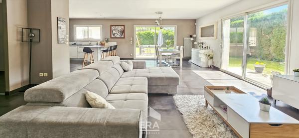 EYSINES 33320 - Maison familiale 200m²  sur 850 m² de parcelle - Calme - Garage, Jardin