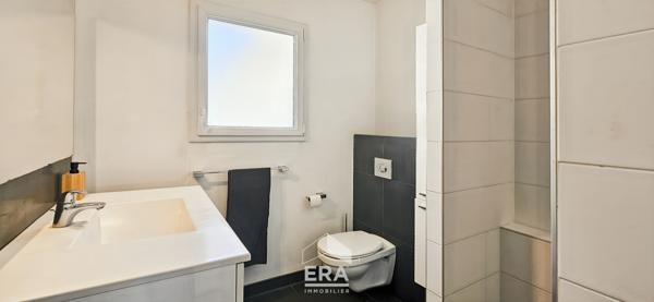 EYSINES 33320 - Maison familiale 200m²  sur 850 m² de parcelle - Calme - Garage, Jardin