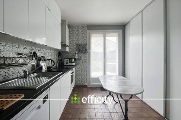 Maison 6 pièces - 110 m² Exclusivité efficity