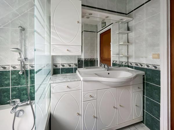 Maison 6 pièces - 110 m² Exclusivité efficity