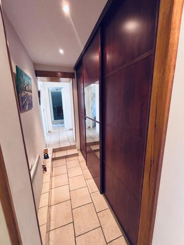 Jolie maison de 142 m² avec piscine et garage