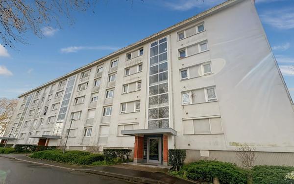 Appartement à vendre    3 pièces • 55 m2 Draveil