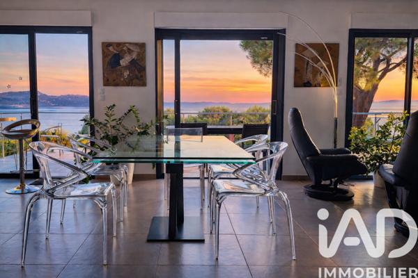 Maison à vendre 5 pièces 150 m² Hyères