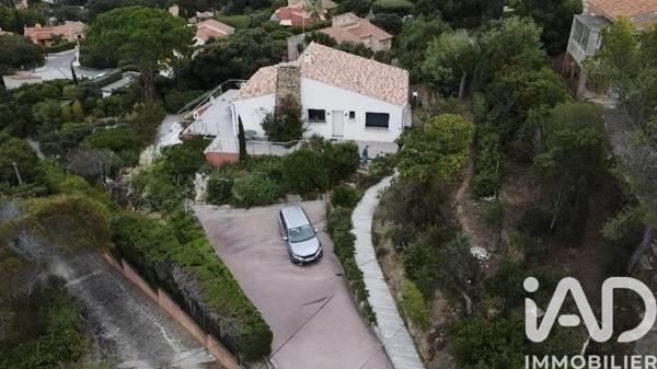 Maison à vendre 5 pièces 150 m² Hyères