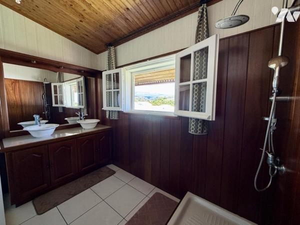 SAINT BENOIT BRAS CANOT MAISON T7