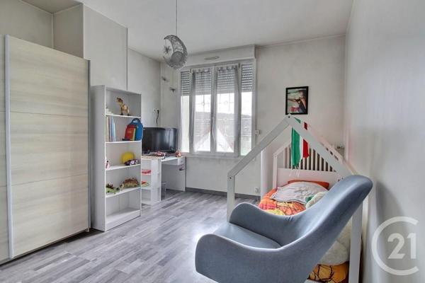 Maison à vendre  5 pièces - 105,80 m2 NOGENT L ARTAUD - 02