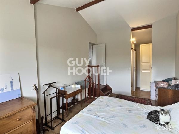 Maison familiale 5 pièces avec piscine à Saint Bonnet de Mure - 479 000 
