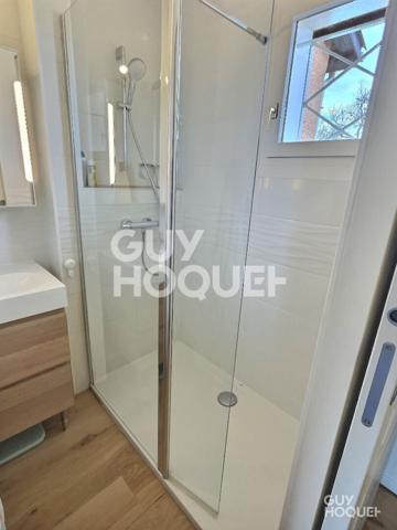 Maison familiale 5 pièces avec piscine à Saint Bonnet de Mure - 479 000 