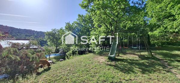 Maison 127 m2 plain pied, terrain 4220 m2, piscine