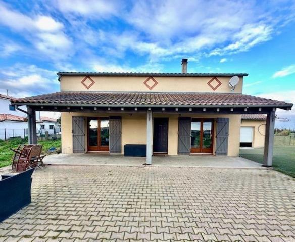 MURET - Maison T5, 125 m2, idéalement située.