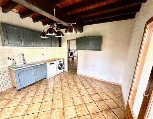 MURET - Maison T5, 125 m2, idéalement située.