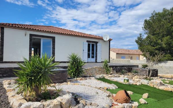 Maison à vendre    4 pièces •  Bages