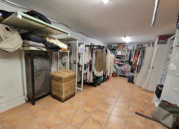 Villa 234m² , plain-pied avec piscine, vue dégagée , Cadre campagne à cuers