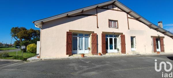 Maison à vendre 11 pièces 253 m² Pomarez