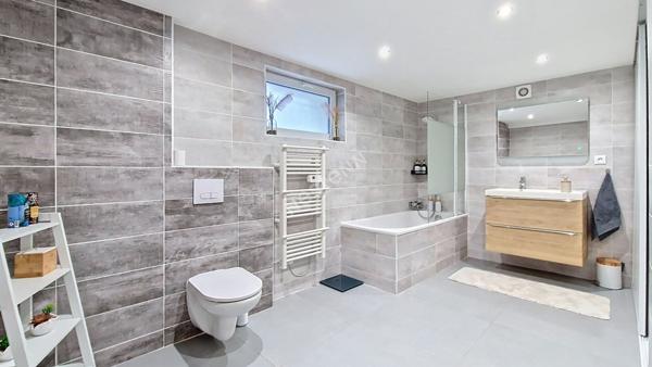 Maison familiale d'exception 148m², entièrement rénovée, secteur recherché de Poitiers !