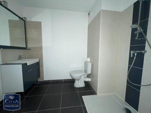Appartement à louer 1 pièce 24.67m² Toulon (83100)