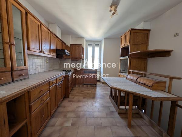 Maison à SAINT-JUERY, 81160 - 7 pièces 247m²