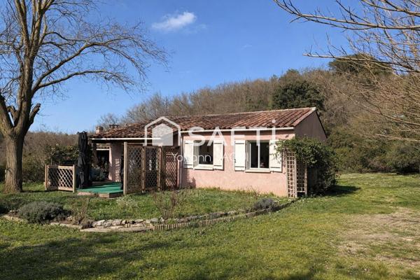 Maison T4 de plain-pied avec garage, terrain plat clôturé de 1500 m² et fort potentiel – Tourves