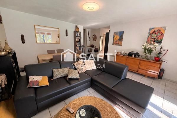 Maison T4 de plain-pied avec garage, terrain plat clôturé de 1500 m² et fort potentiel – Tourves