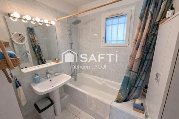 Maison T4 de plain-pied avec garage, terrain plat clôturé de 1500 m² et fort potentiel – Tourves