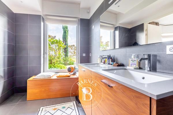 Paris 17ème, Appartement 4 Chambres -  167 m² à vendre