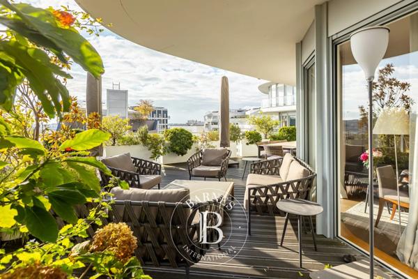 Paris 17ème, Appartement 4 Chambres -  167 m² à vendre