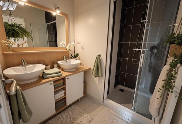 Appartement à vendre à Saintes en Charente-Maritime (17100), ref : 17111-725