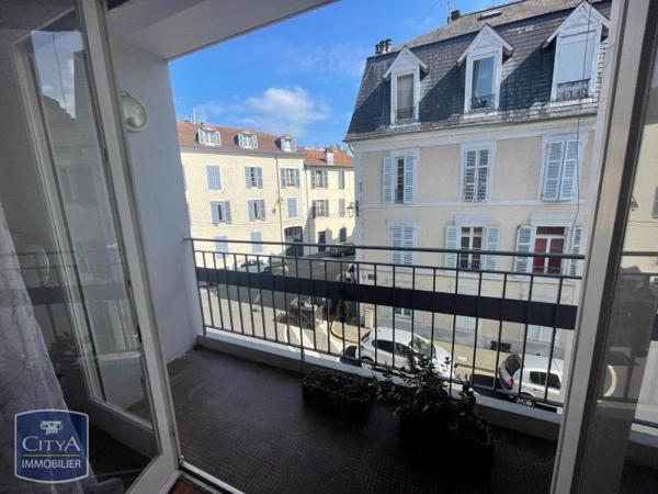 Appartement à louer 3 pièces 65.95m²