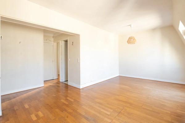 Appartement Paris 16 e - LONGCHAMP / VICTOR HUGO