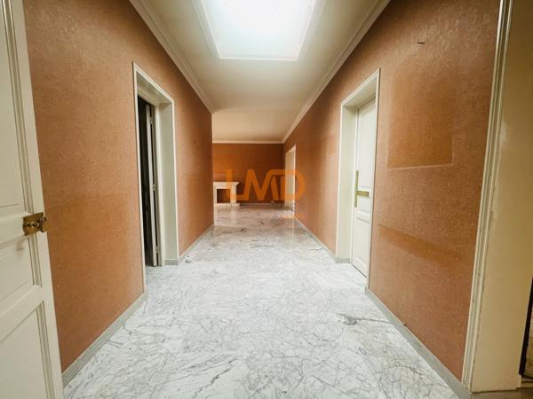 Quartier des Arènes - 165 m² - À rénover