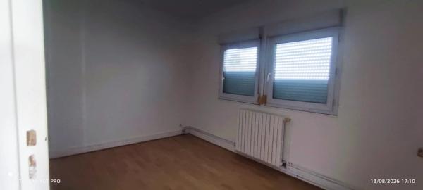 Vente                                                      Maison
                        
                     3 pièces                      70 m2                     à Chambly